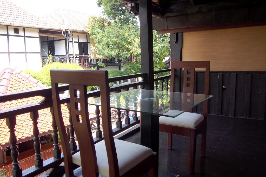 Villa Lao Vientiane Exterior photo