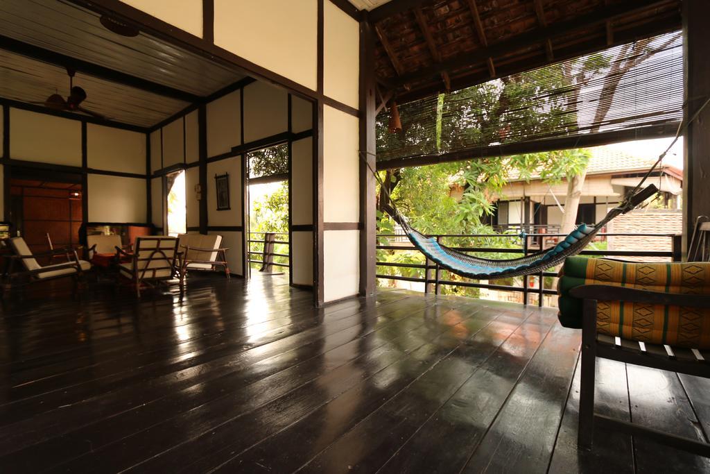 Villa Lao Vientiane Exterior photo