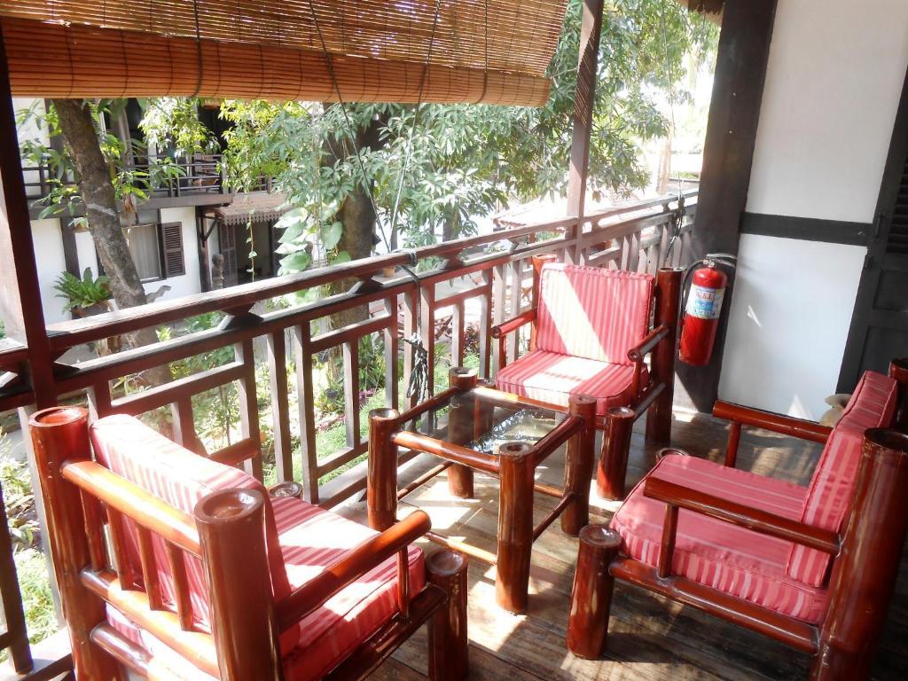 Villa Lao Vientiane Exterior photo