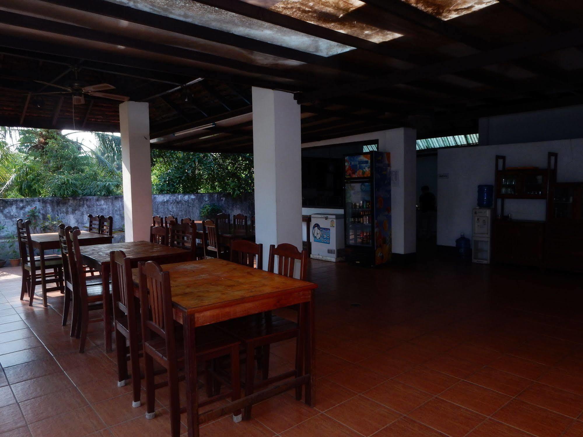 Villa Lao Vientiane Exterior photo